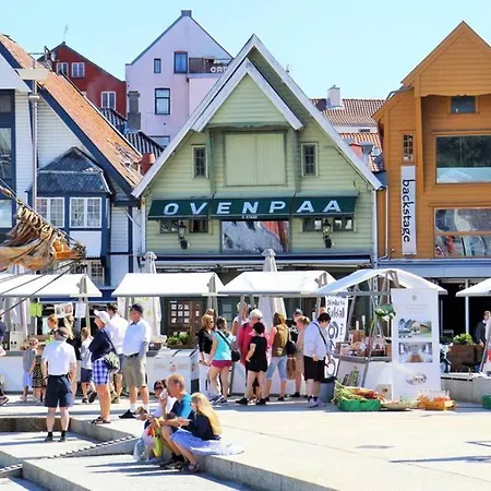 Lägenhet Bright And Modern 2-bedroom Apartment, Near Center, Location Stavanger