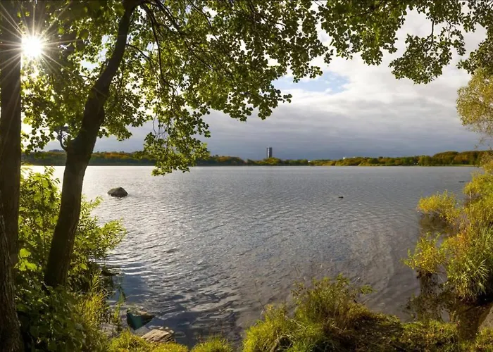 Lägenhet Bright And Modern 2-bedroom Apartment, Near Center, Location *